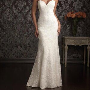 ALLURE Bridals Full Ivory Lace Mermaid Fit Wedding Gown US XS.